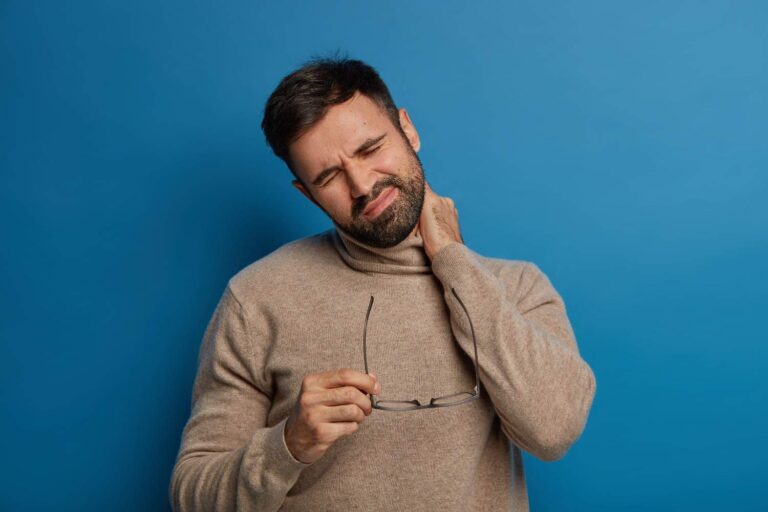 Is cracking your neck bad person stretching neck muscles