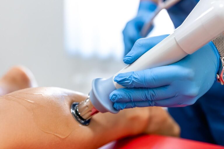 cold-laser-therapy-benefits-and-pain-relief