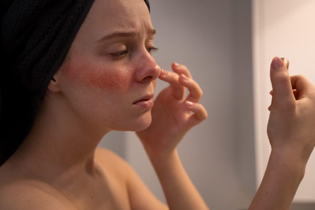 Comparison of healthy rosy cheeks and rosacea with persistent facial redness.
